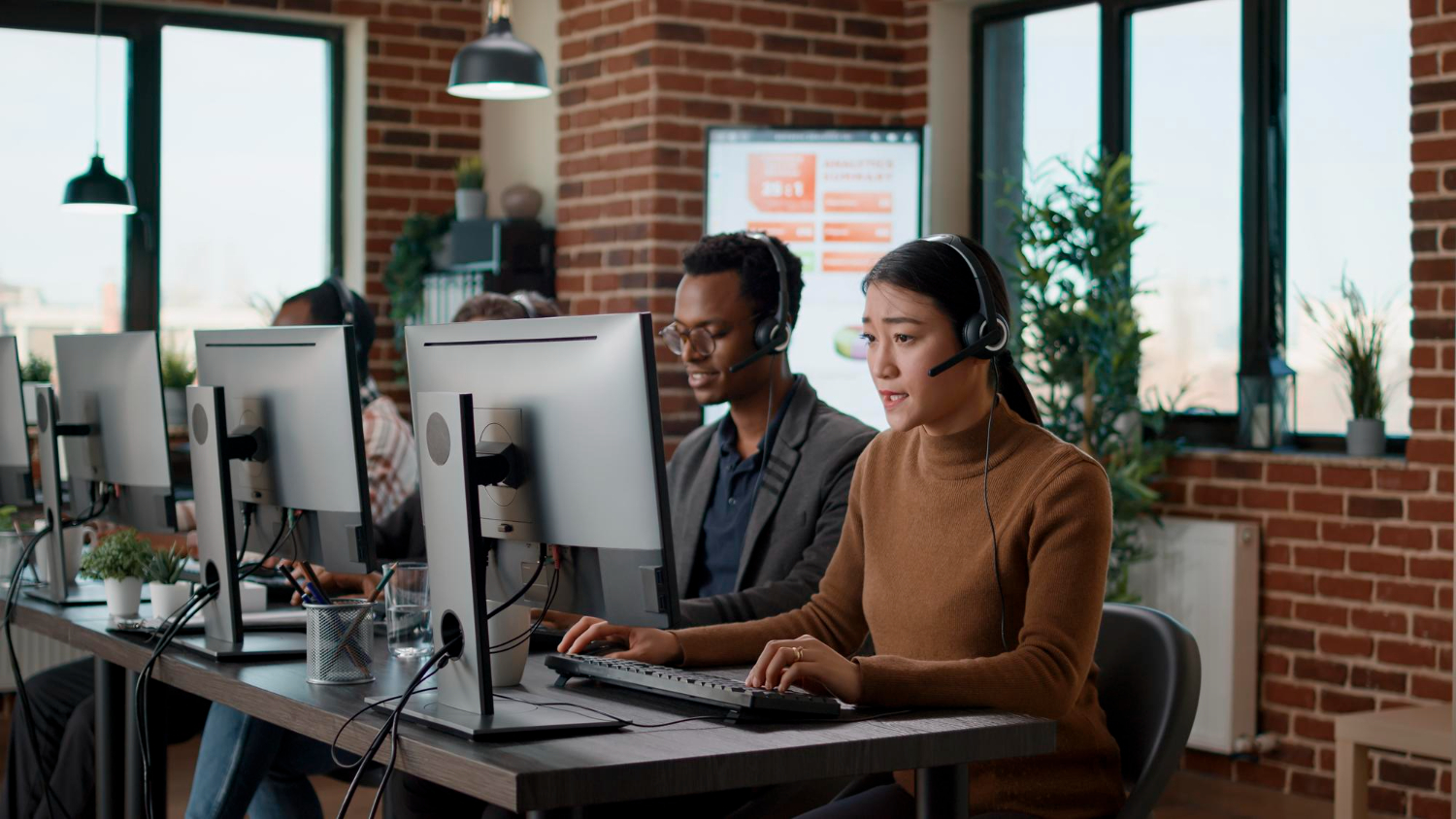 Omnichannel Contact Centers